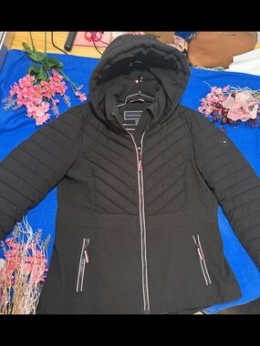 Tommy Hilfiger Black Hooded Quilted Puffer Jacket